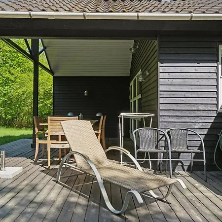 Tomine - From The Sea By Interhome 기브