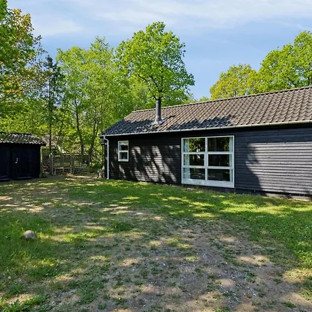 Tomine - From The Sea By Interhome